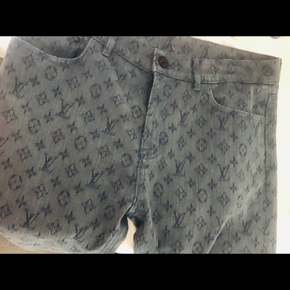 Louis Vuitton Monogram Denim jeans - Picture 10 of 15